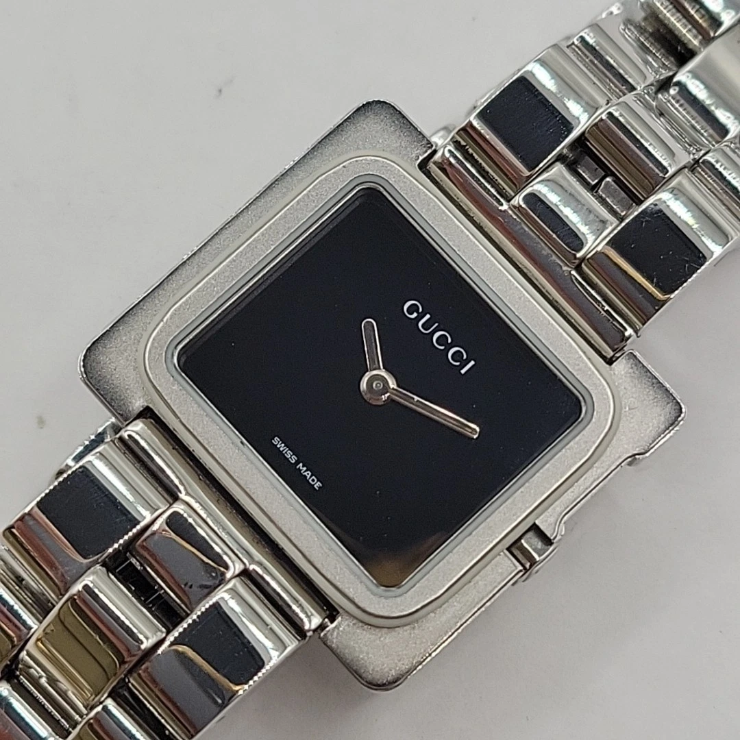 Autentica donna Gucci 3600L quadrante nero batteria nuova quasi come nuova pulita e chic