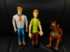 3 SCOOBY-DO GANG Figures Fred Shaggy, Scooby-Do 2001 Equity Marketing 5" Articul
