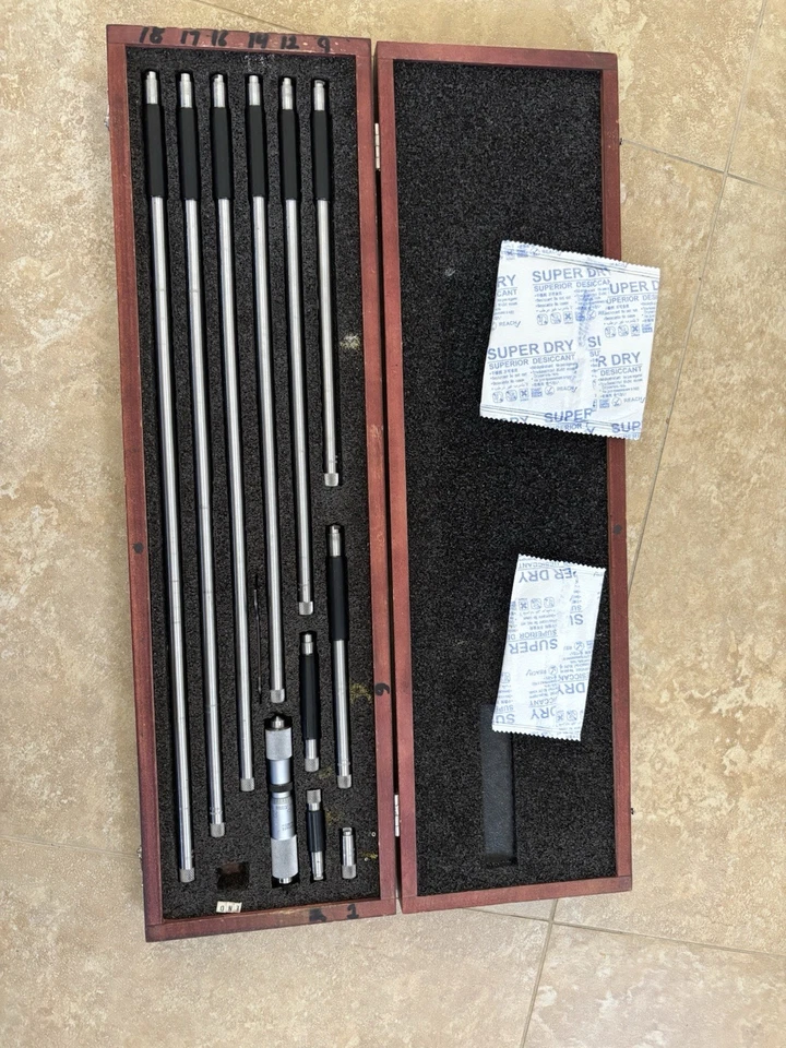 MICRÔMETRO INTERNO STARRET 833E FAIXA 4” A 40” COM ESTOJO DE MADEIRA ORIGINAL - Imagem 2 de 4