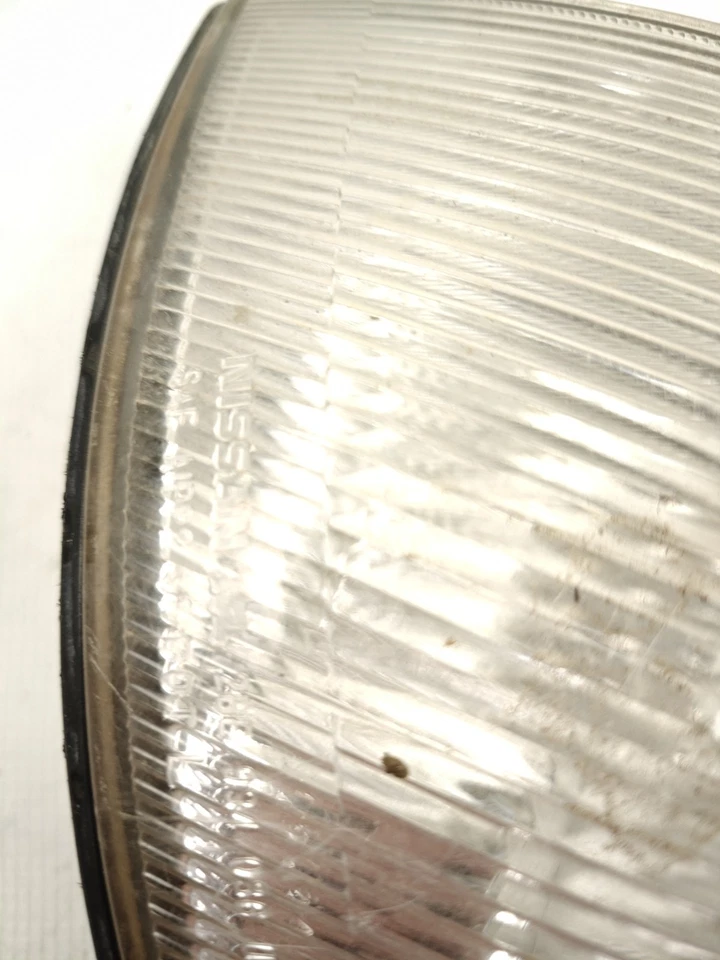 Luz de señalización de esquina de estacionamiento para conductor izquierdo Nissan Sentra/200SX 95-98 Foto 4 de 4