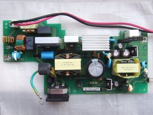 Netzteil für den BenQ Beamer W1210ST (4H.2VQ40.A10)