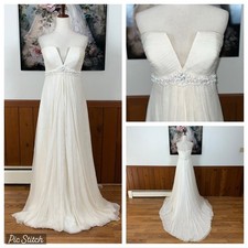 Beautiful Pronovias Regata Silk Empire Waist Wedding Gown