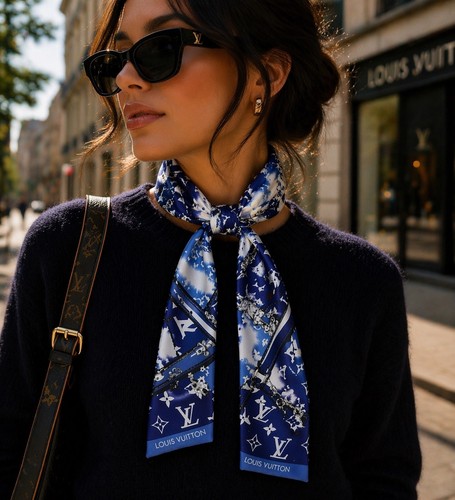 Louis Vuitton Monogram Escale Confidential Blue Bandeau