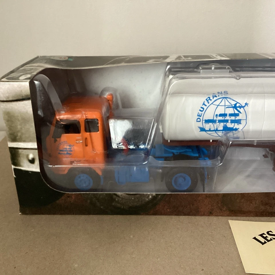 Altaya 1/43 Collection Semi-Remorque, Volvo F88 Citerne Deutrans - Photo 3/4