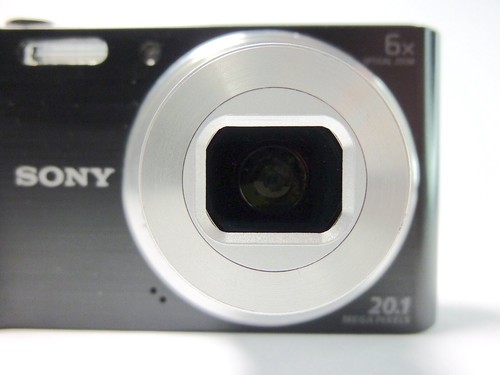 Sony Cyber-Shot DSC-W810 20.1 MP 6x Zoom Digital Camera Tested + 4GB card etc. - Picture 3 of 14