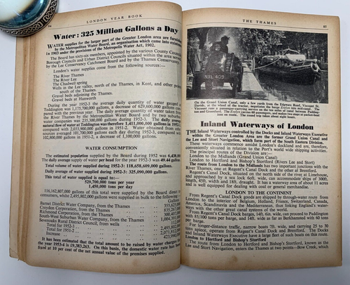 London Transport, The Evening News London Year Book 1954 Paperback Book - Imagen 10 de 11