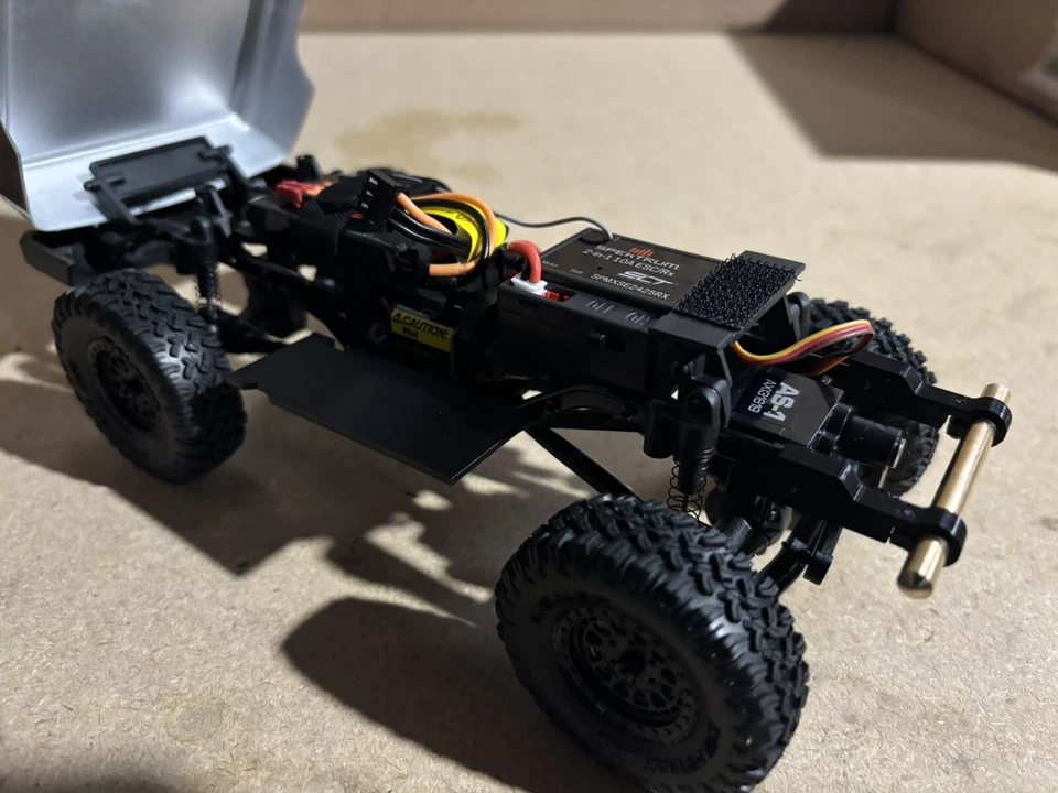 Axial SCX24 Basecamp Frame Sliders Body Saver - Image 2 of 4
