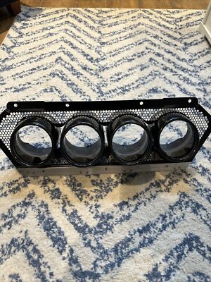 パーツ 8686 2023-2026 Chevrolet Corvette ZO6 Black Exhaust Tip Panel 86812390