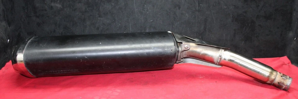 Оригинальный правый глушитель для Suzuki Hayabusa 2008–2020 годов выпуска No7851 - Изображение 2 из 4