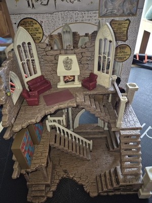 Gryffindor Tower + 13 Harry Potter JADA TOYS Miniatur Metall Figuren