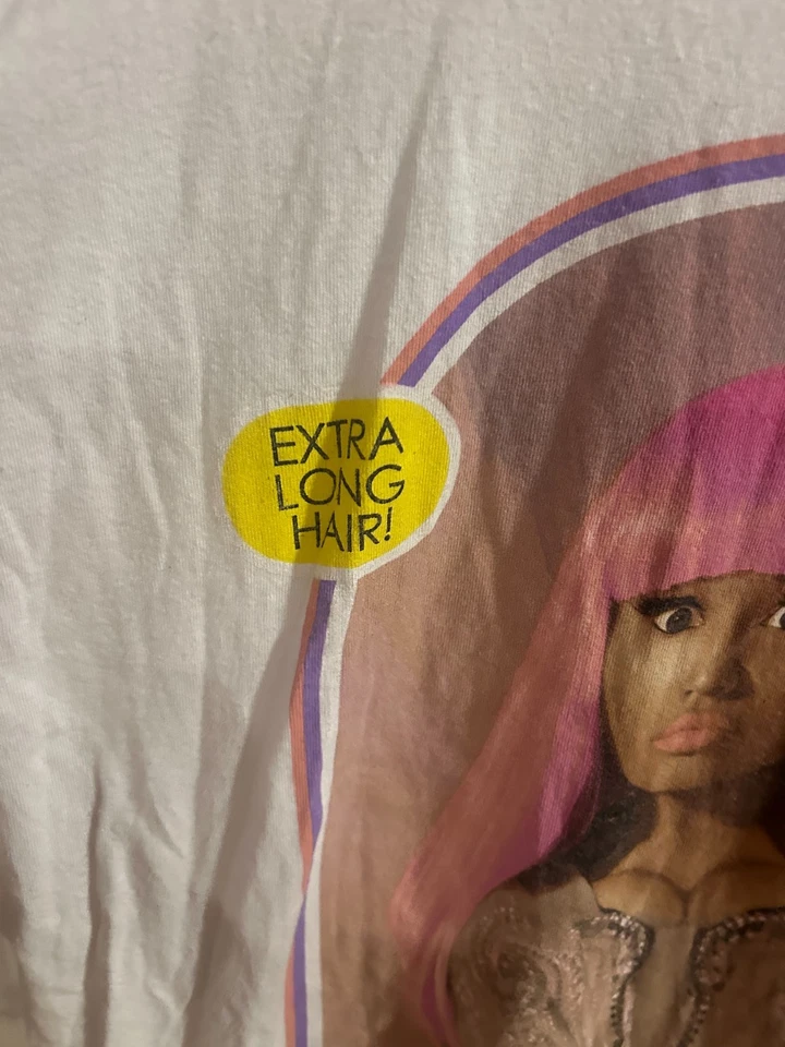 Camiseta NICKI MINAJ Pink Friday World Tour Barbie grande cabelo extra longo música - Imagem 2 de 4