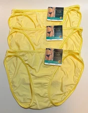 NWT 3 Vanity Fair Illumination String Bikini Panties 18108 Yellow Daisy Size 6/M