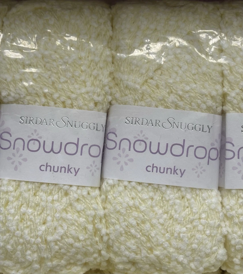 Sirdar Snuggly Snowdrops Chunky Yarn 5x 50g Balls Lemon/White Shade 0352 - Image 2 of 4