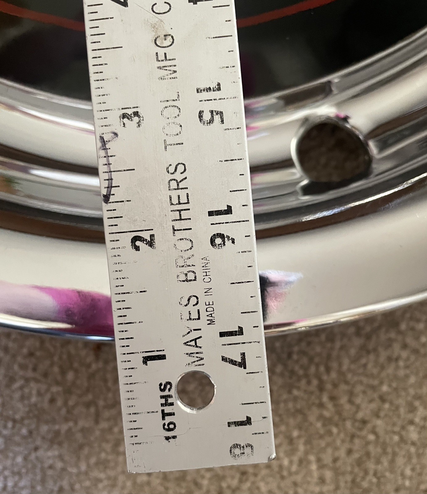 1960s-1970s  Rolls Royce Silver Shadow Wheel Cover/Hub Cap
