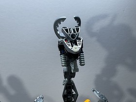 LEGO Bionicle The Shadowed One (LEGO Club Members Exclusive) K8761 Complete (B)