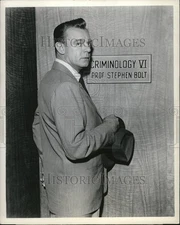 1957 Press Photo Dennis O'Keefe Actor - DFPC11721