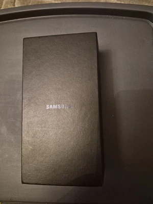 Samsung Galaxy Z Flip7 6.9" 12GB 256GB Blue Good Condition! Unlocked (VATINC)
