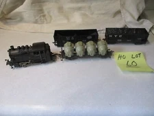 HO scale Fleischmann 0-6-0 loco and american type hoppers and a german  lot ho60