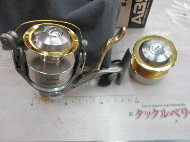Daiwa Tournament Z 4000LBA Spinning Reel Used with Box | eBay