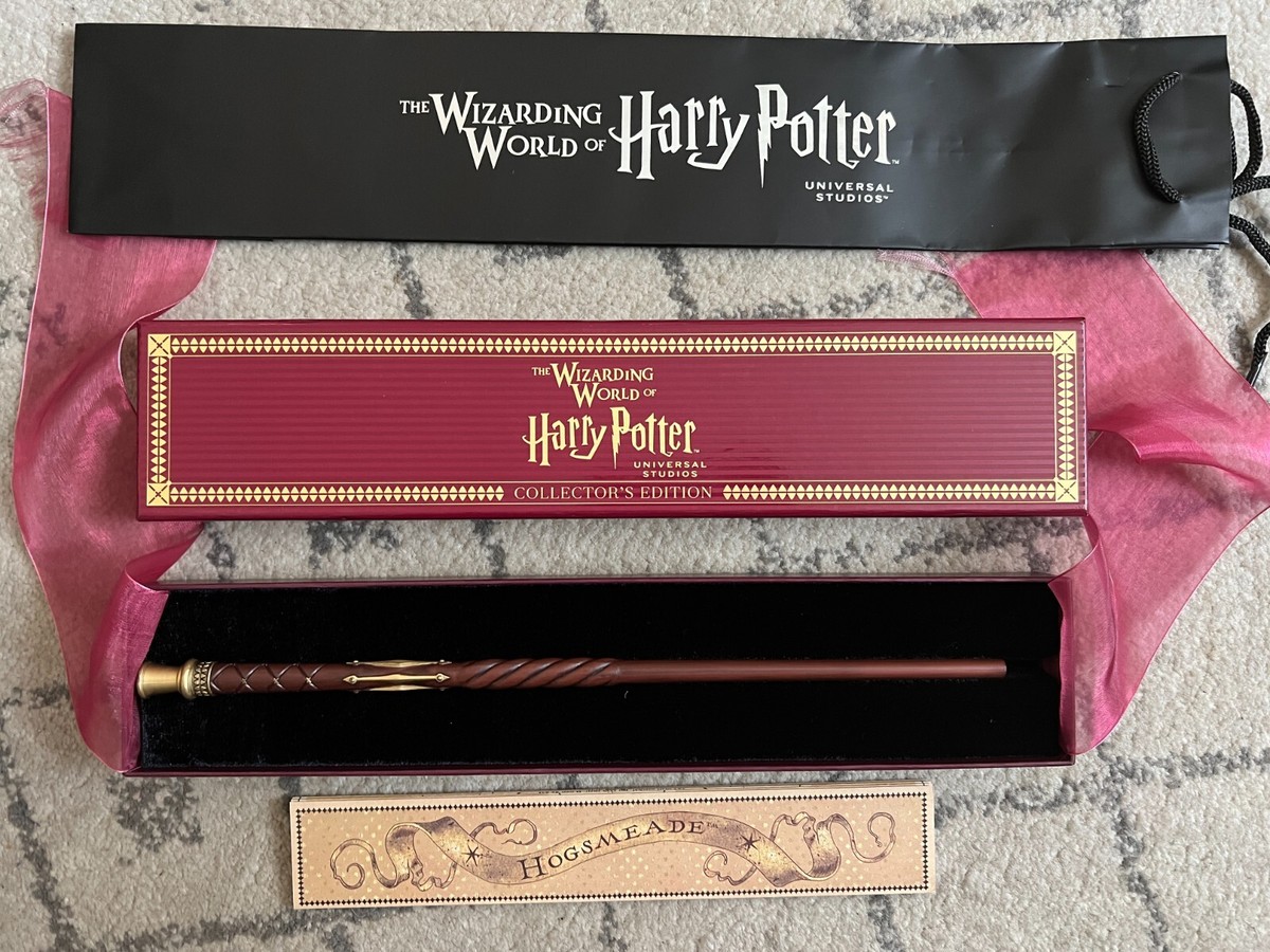 Universal Studios Harry Potter Ollivanders Interactive Wand 2022