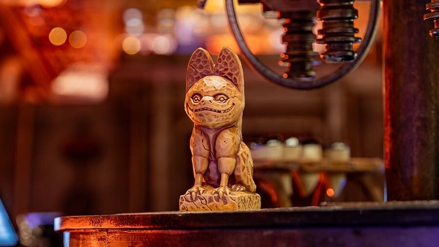 2024 Disneyland Star Wars Oga's Cantina Loth Cat Tiki Mug
