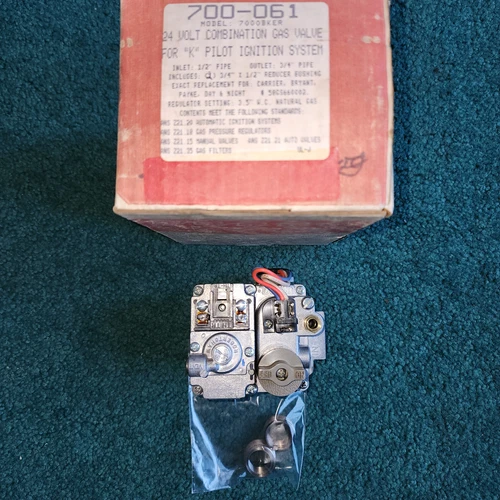 NEW NOS Robertshaw 700-061 Gas Valve K Pilot 24V 7000BKER-S7C Natural gas
