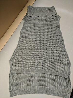 Rue 21 sleeveless turtleneck size XL 