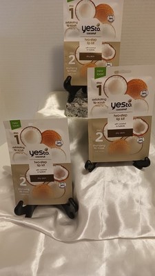 Yes To Coconut 2-Step Lip Kit   3 Single-Use Packs (Scrub + Plumping Mask)