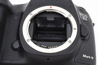 Canon EOS 5D Mark III DSLR Camera with 3 Lens Set EF 50mm 28-80mm
