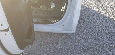 25 CHEVY SILVERADO 1500 CAB CORNER POST ROCKER DRIVER WHITE EXTENDED CAB