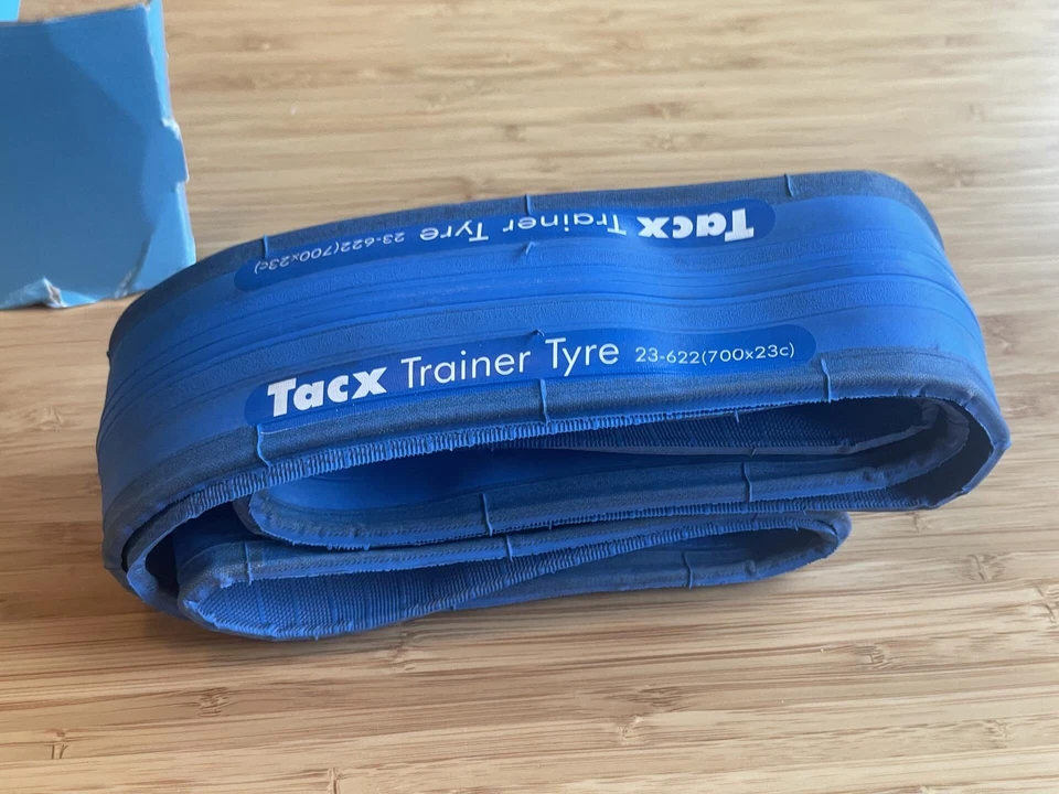 Neumático Tacx Trainer Race 700x23c 23-622 azul sin usar 1x Foto 3 de 4