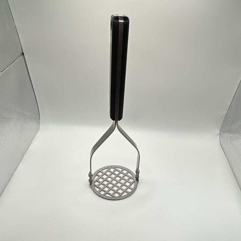 Flint Stainless Steel Potato Masher Silver Black Plastic Kitchen Utensil