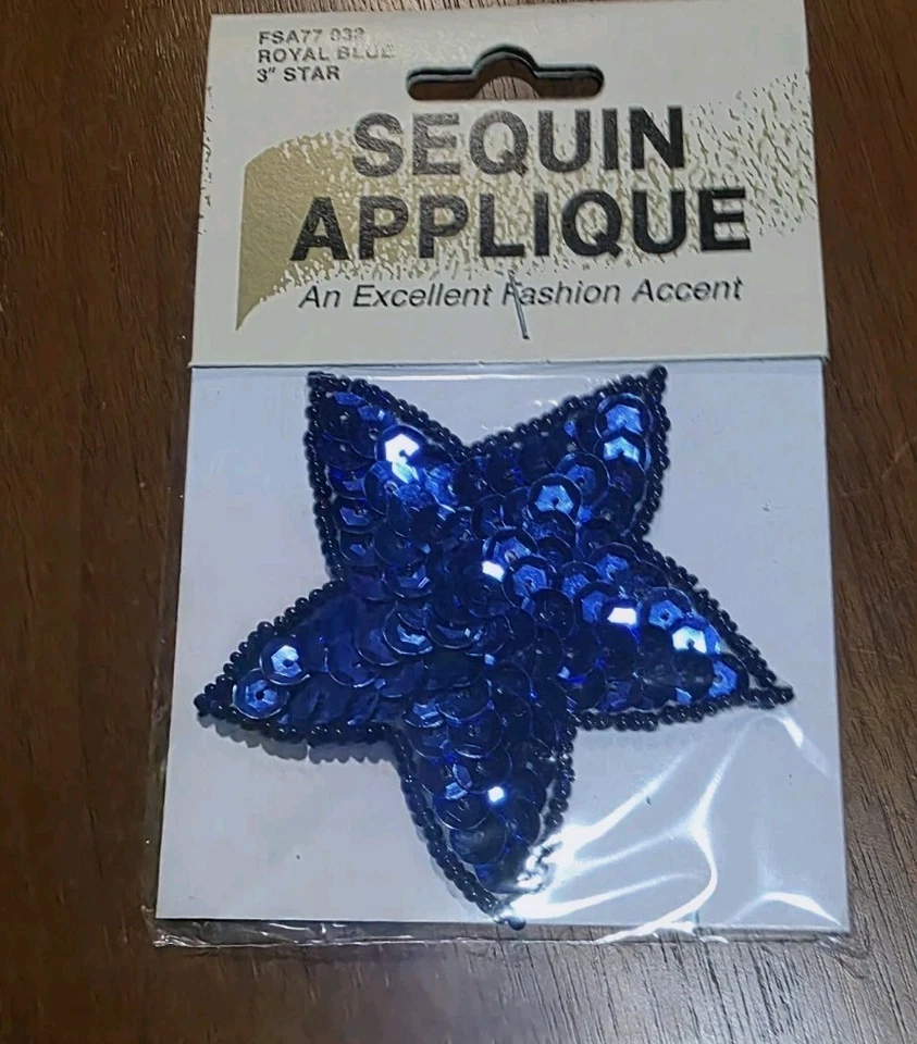 4 APLIQUES DE NAVIDAD VINTAGE DE LENTEJUELAS Y CUENTAS WANG'S NUEVOS. Estrellas Foto 3 de 4