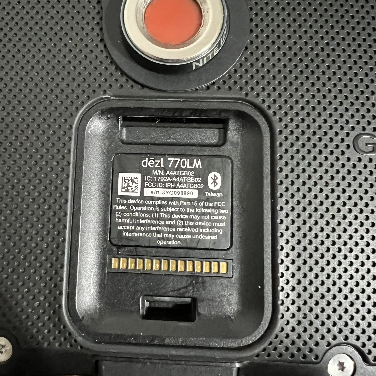 Garmin dezl 770LM Commercial Semi Truck GPS Navigator 7 inch Glass