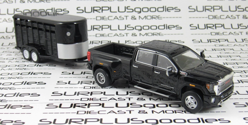Greenlight Black 2022 GMC SIERRA 3500 Dually Pickup w/Black Livestock Trailer - Picture 5 of 10