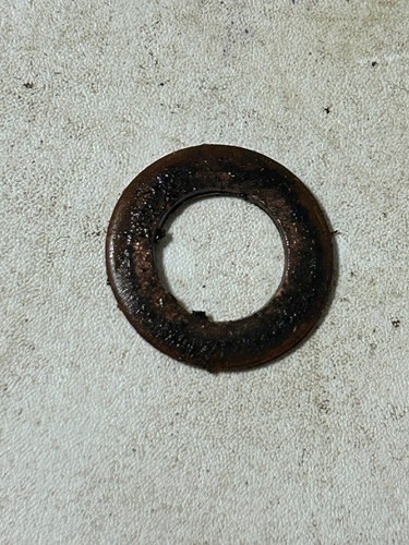 TX50037 - A Used Copper Washer for a Long 320, 445, 480, 520, 560, 610 Tractors