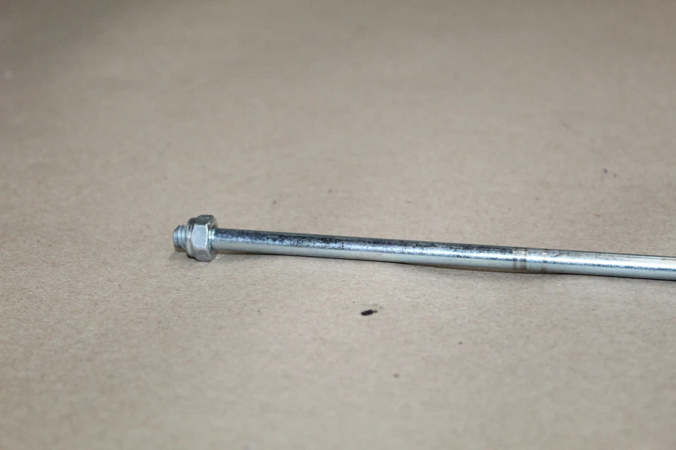 Yamaha Super Tenere XTZ1200 2019 Puig PHB19 eje trasero deslizadores Foto 2 de 4