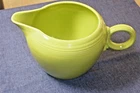 Vintage  Fiestaware  Chartreuse 2 pint/ 32 oz Jug    (This color is very rare)