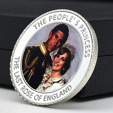 Moneda Conmemorativa Princesa Diana y Príncipe Carlos - La Última Rosa de Inglaterra