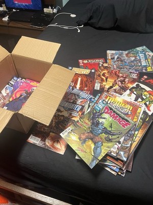 68 Random Dc Comics Mixed Lot
