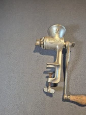 Vintage Universal No. 2 Food Chopper Meat Grinder Hand Crank Made In USA