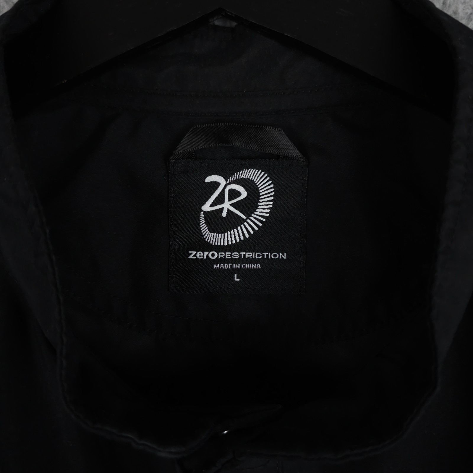 Zero Restriction Windbreaker Men Large Black 1/4 … - image 3