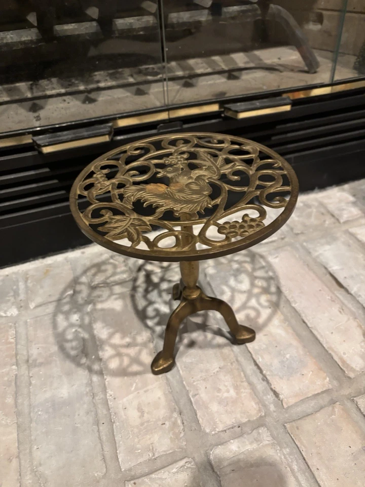 Soporte para plantas de latón pequeño diseño ardilla vintage, soporte de 3 patas Foto 4 de 4