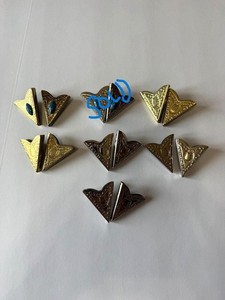 Metal western Collar tip Varies tones Varies styles 6 to choose