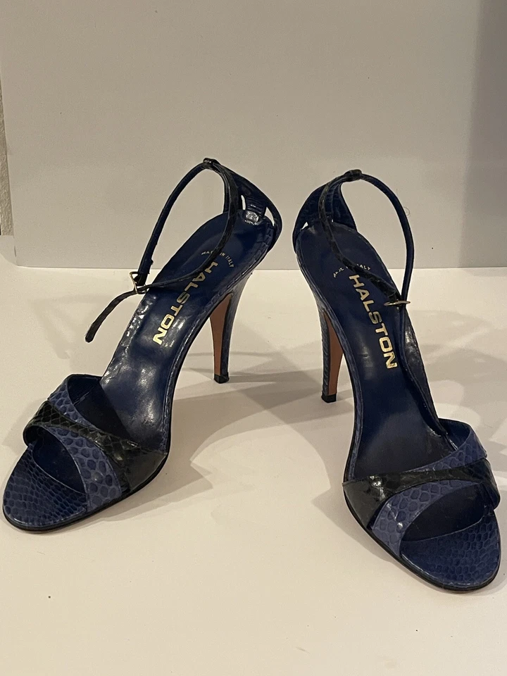 Exquisita piel de serpiente azul marino Halston vintage talla 8 Italia cuero de aguja Foto 4 de 4