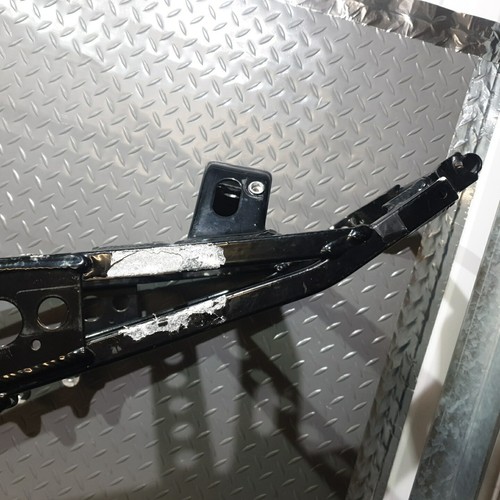 ♻️ Yamaha YZF 1000 R1 1998 4XV Main Frame Chassis Black with Registration Plate - Picture 11 of 22