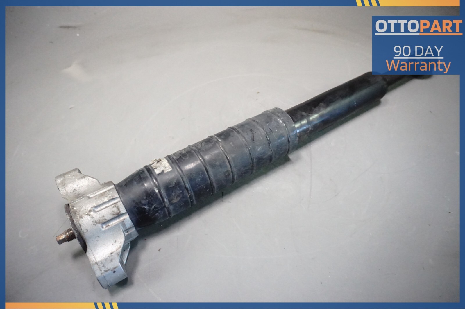2014-2017 Maserati Ghibli Rear Left Driver Shock Absorber Strut OEM 06701029140