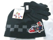 Mario Brothers Mario Kart Beanie Hat  Matching Finger Gloves Set-Brand New 