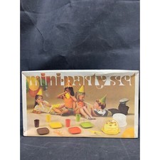 Tupperware Toys Mini-Party Set NEW IN BOX