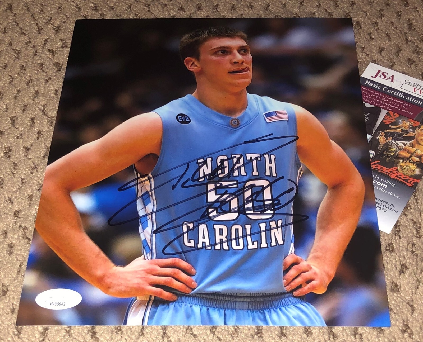 Tyler Hansbrough Autographed Signed 8X10 PHOTO UNC BASKETBALL NORTH CAROLINA JSA 